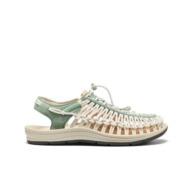 keen-uneek-sandale-damen-lily-pad-peach-fuzz image 1
